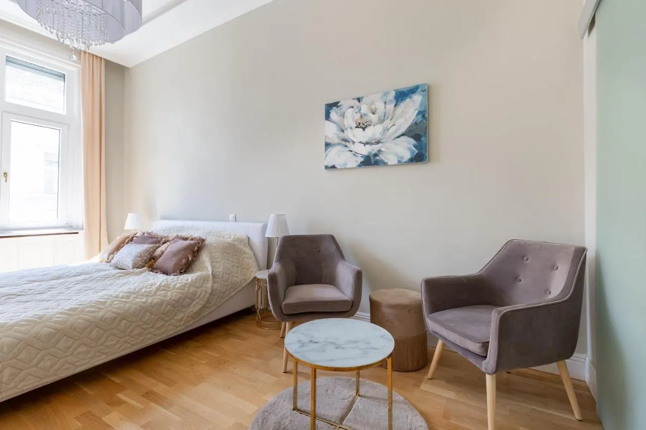 Apartment Designer Luxury Home In The Jewish Quarter Budapest