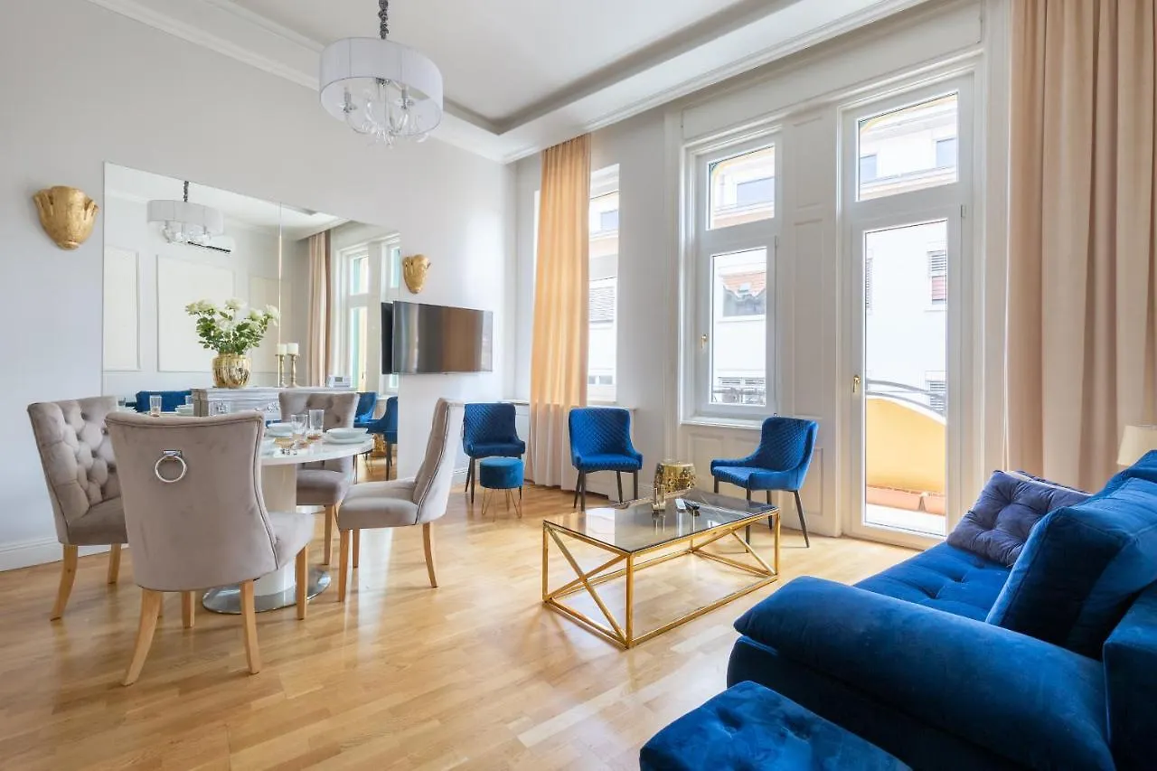 Designer Luxury Home In The Jewish Quarter Budapest Hungary